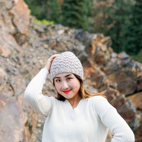 NWT Nordstrom Women\'s Cashmere Knit Beanie Ivory Cloud NORDSTROM WOMENS CASHMERE KNIT BEANIE IVORY CLOUD OS NWT main image 2