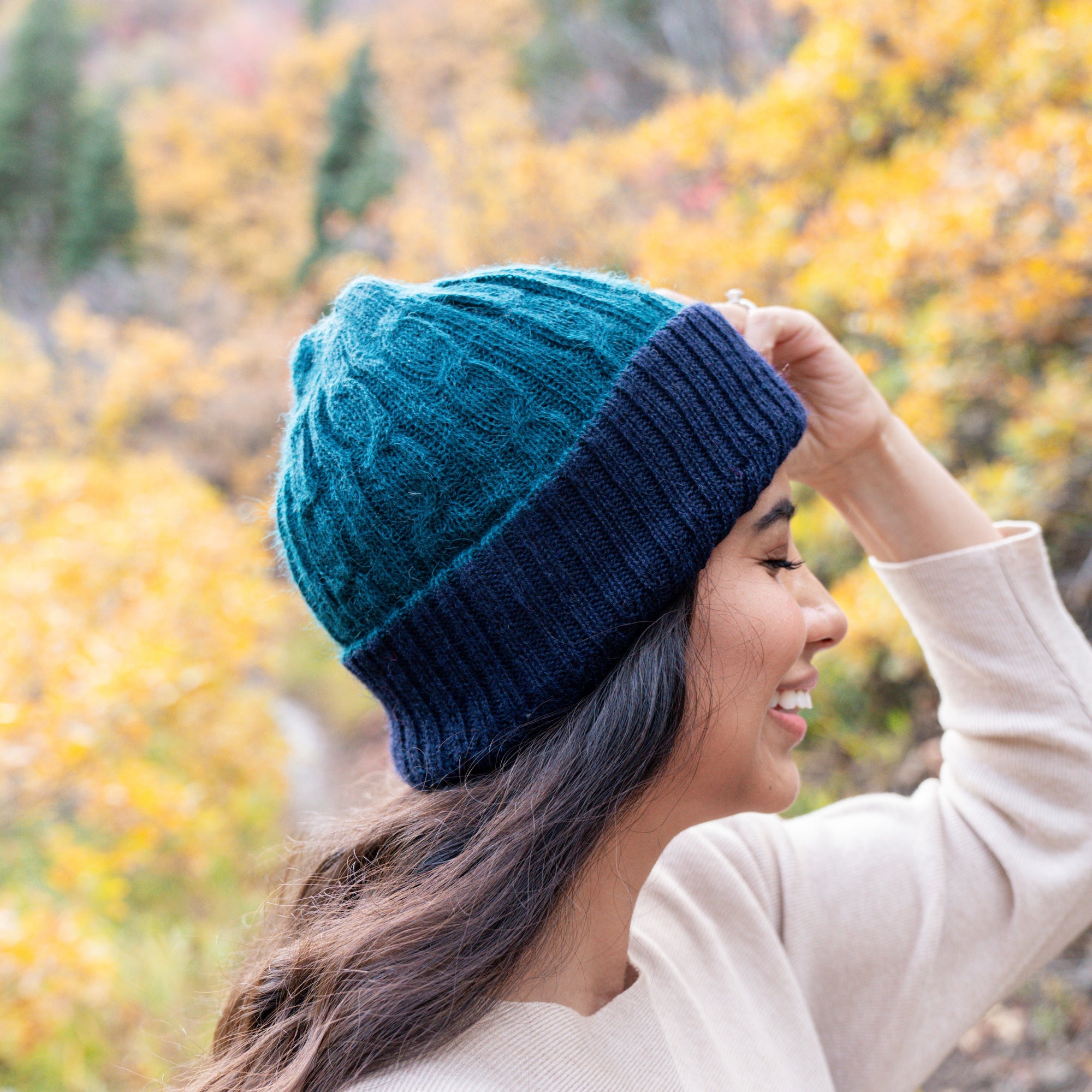 Knitted Reversible Cable Beanie Jade