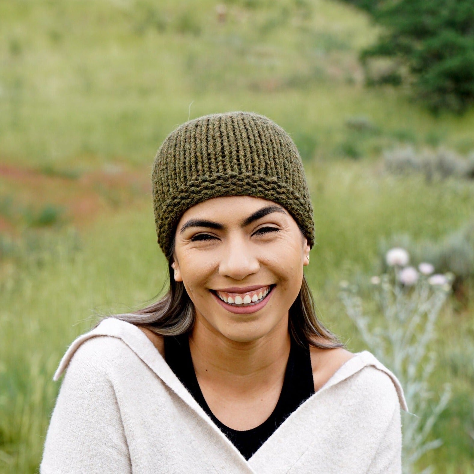 Knitted Cusco Beanie Olive