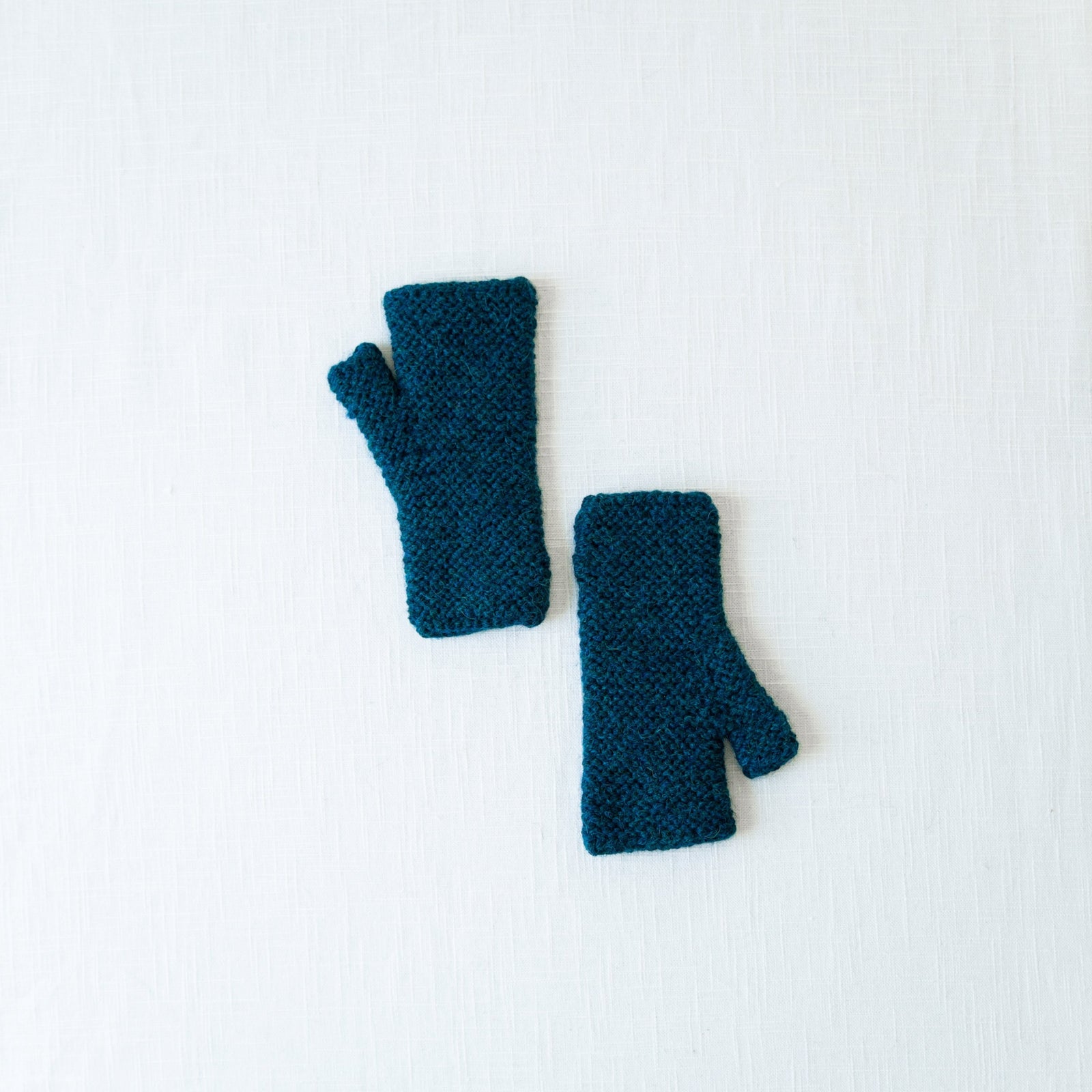 Cusco Wrist Warmer Aqua
