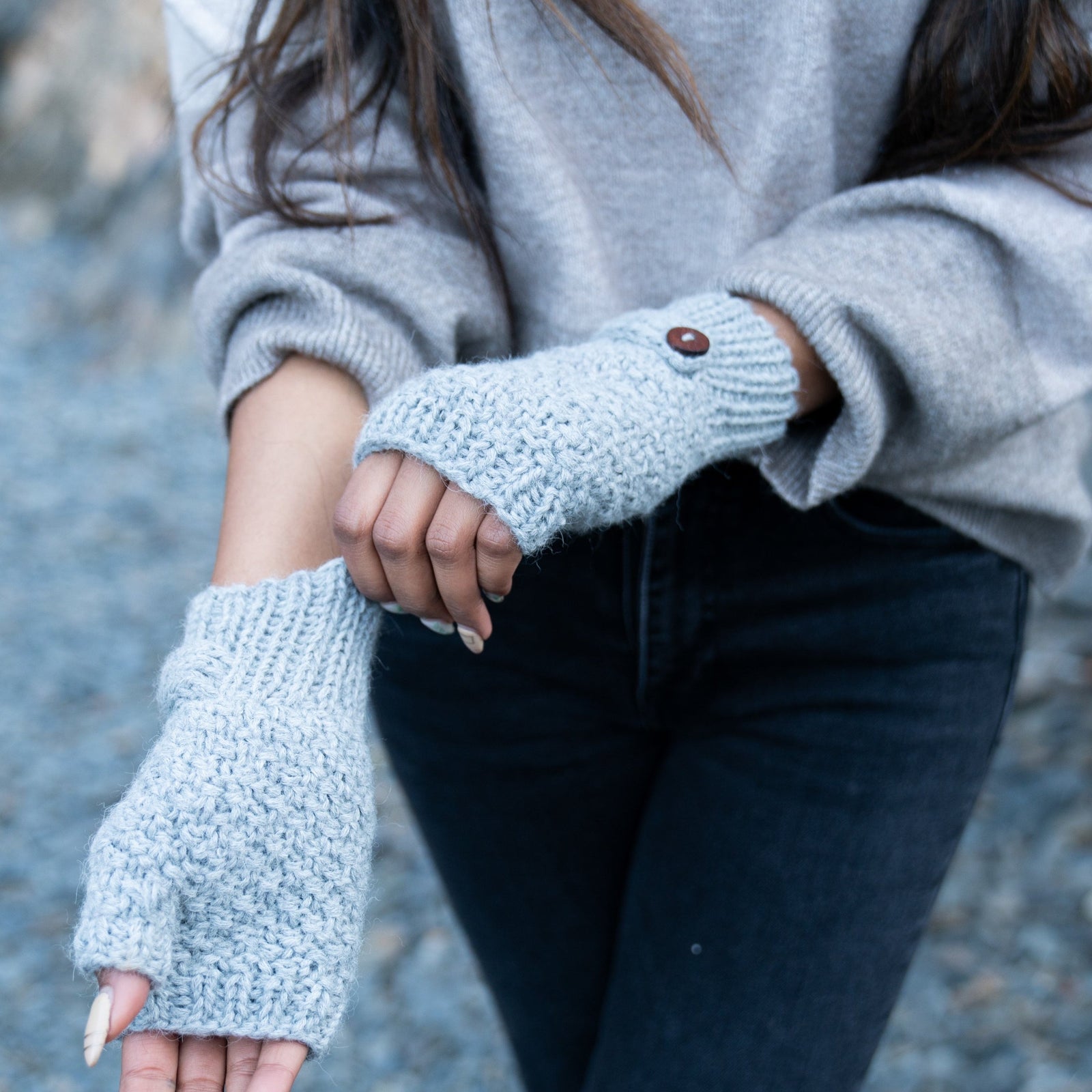 Luna Wrist Warmer Grey